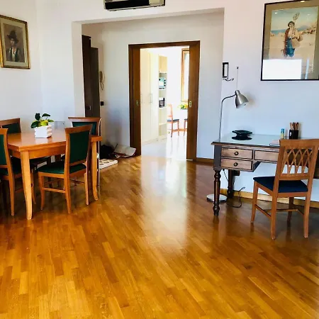 Nova 77 Ferienhaus Sorrent
